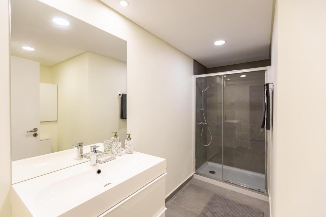 Ambassador Private Pool Suites Lissabon Exterior foto